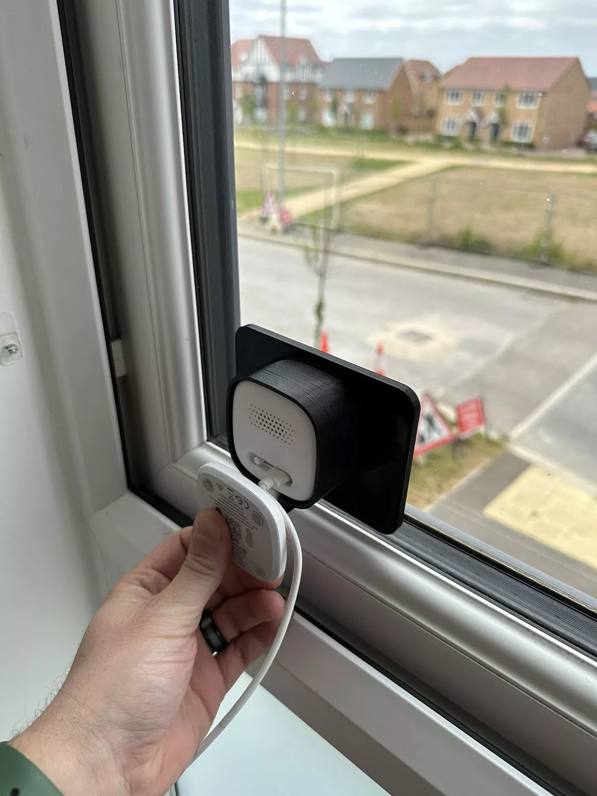 Window Mount for Eufy Solo IndoorCam C24 / C120 Camera