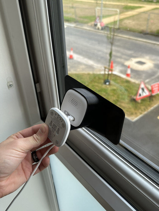 Window Mount for Eufy Solo IndoorCam C24 / C120 (Angled)