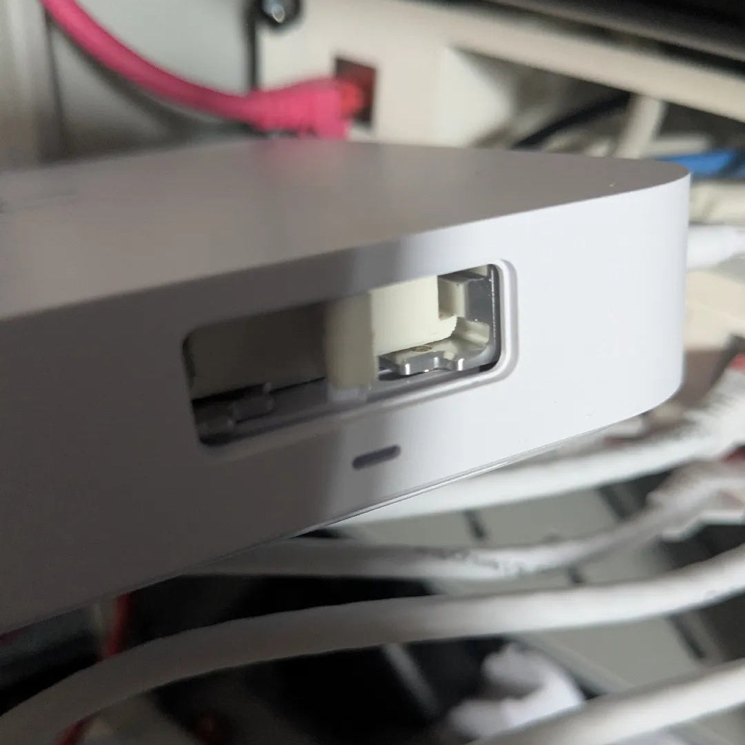 SSD M.2 Tray for UniFi Cloud Gateway Max / Fibre